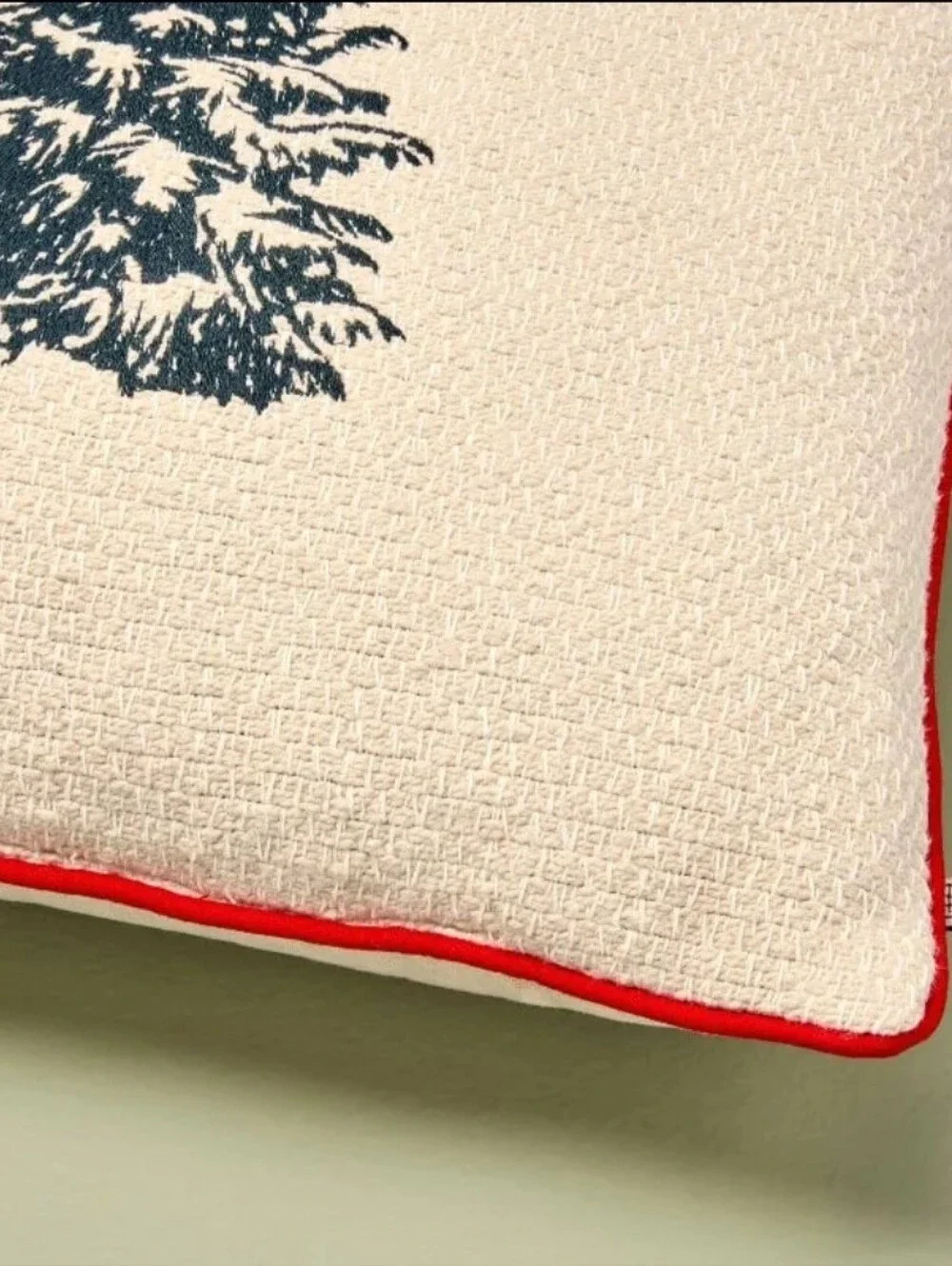 Hearth & Hand Magnolia 16
